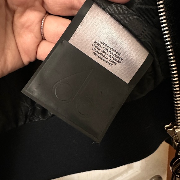 Moose Knuckles Portland Bunny Ski Print Fluffy Jacket - Picture 9 of 10